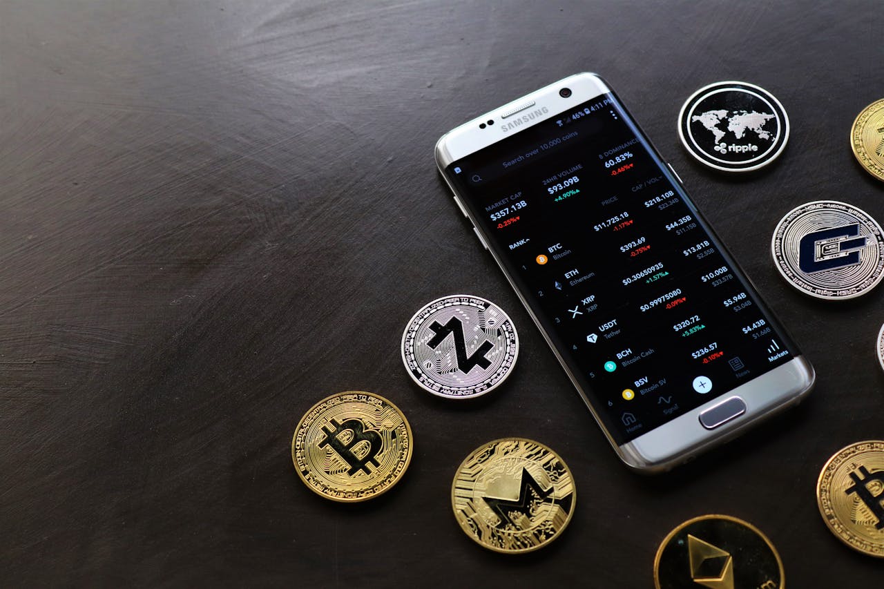 Think Before You Trade: 7 Warning Signs of a Binary Options Scam 1 Think Before You Trade: 7 Warning Signs of a Binary Options Scam