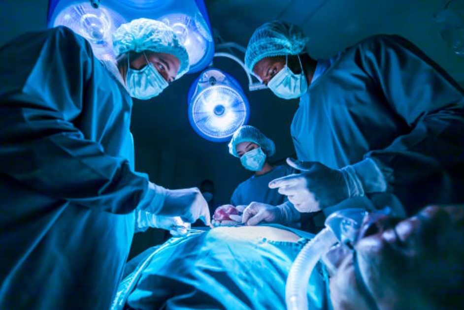 Why Patients Trust the Best Oncologist in Lucknow for Cancer Care