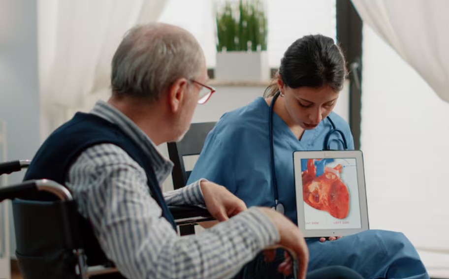 10 Lifestyle Changes Recommended by Cardiac Care Specialists